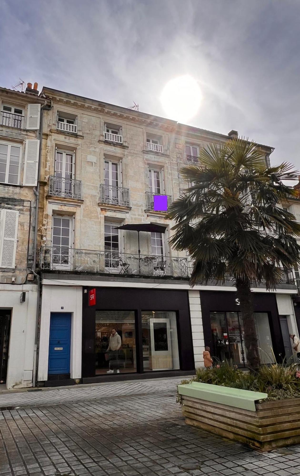 La Colbertine - Charming Apartment In Place Colbert Rochefort  Bagian luar foto