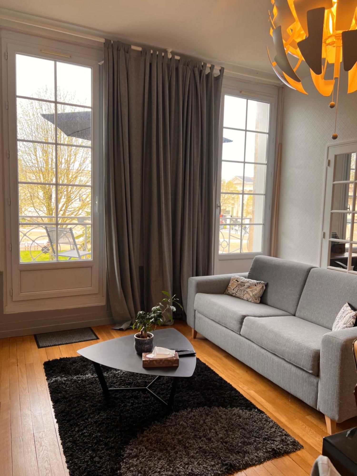 La Colbertine - Charming Apartment In Place Colbert Rochefort  Bagian luar foto
