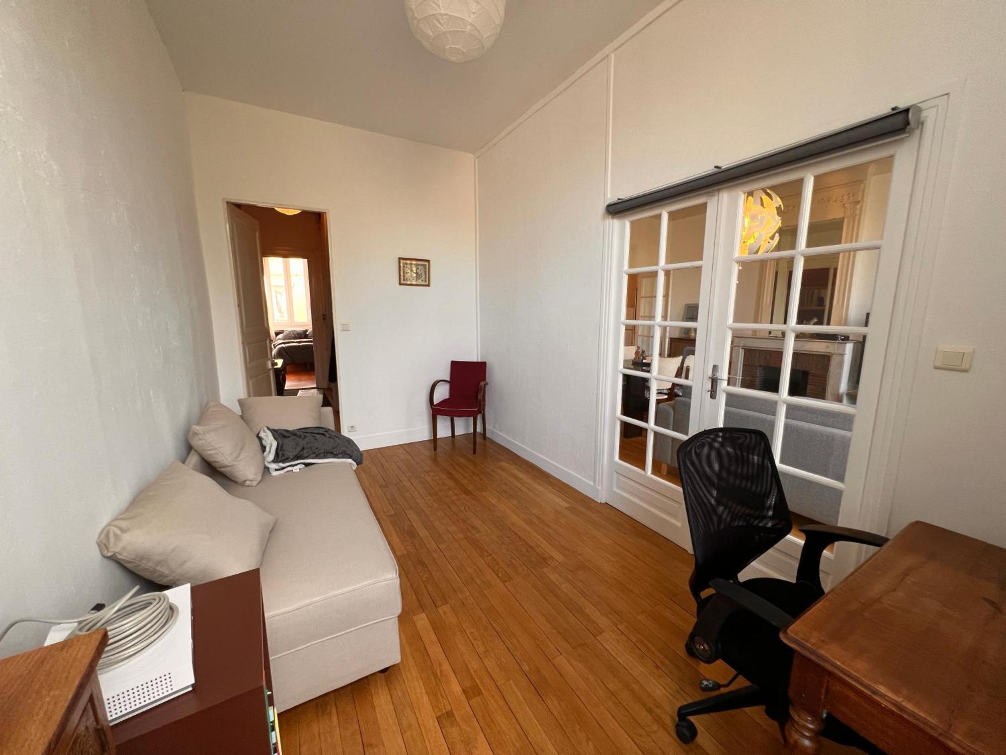 La Colbertine - Charming Apartment In Place Colbert Rochefort  Bagian luar foto